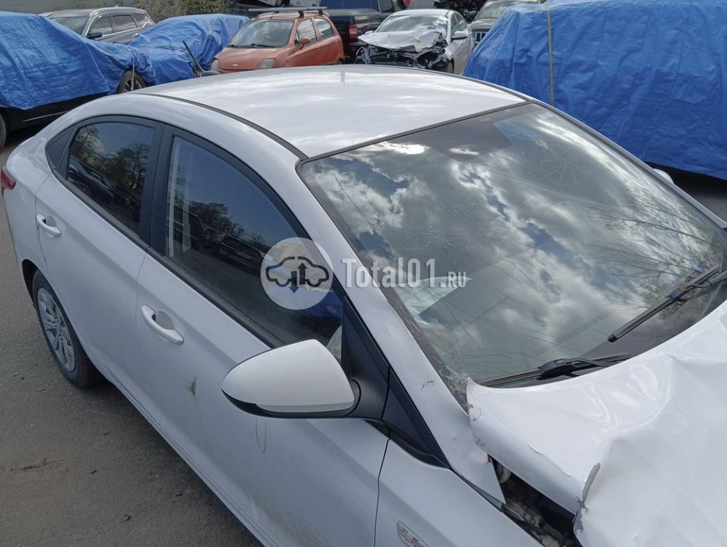 Фото Hyundai Solaris 20