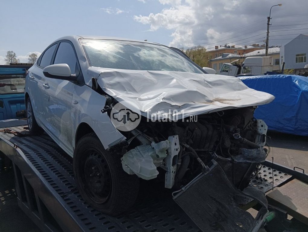 Фото Hyundai Solaris 24