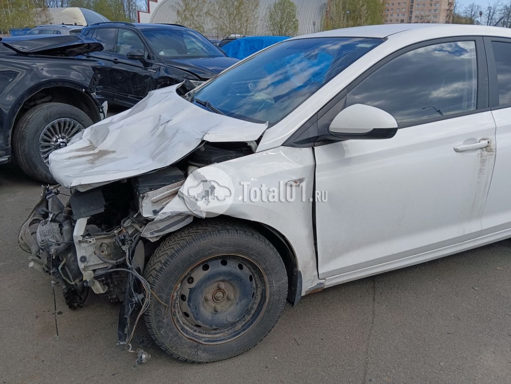 Фото Hyundai Solaris 54