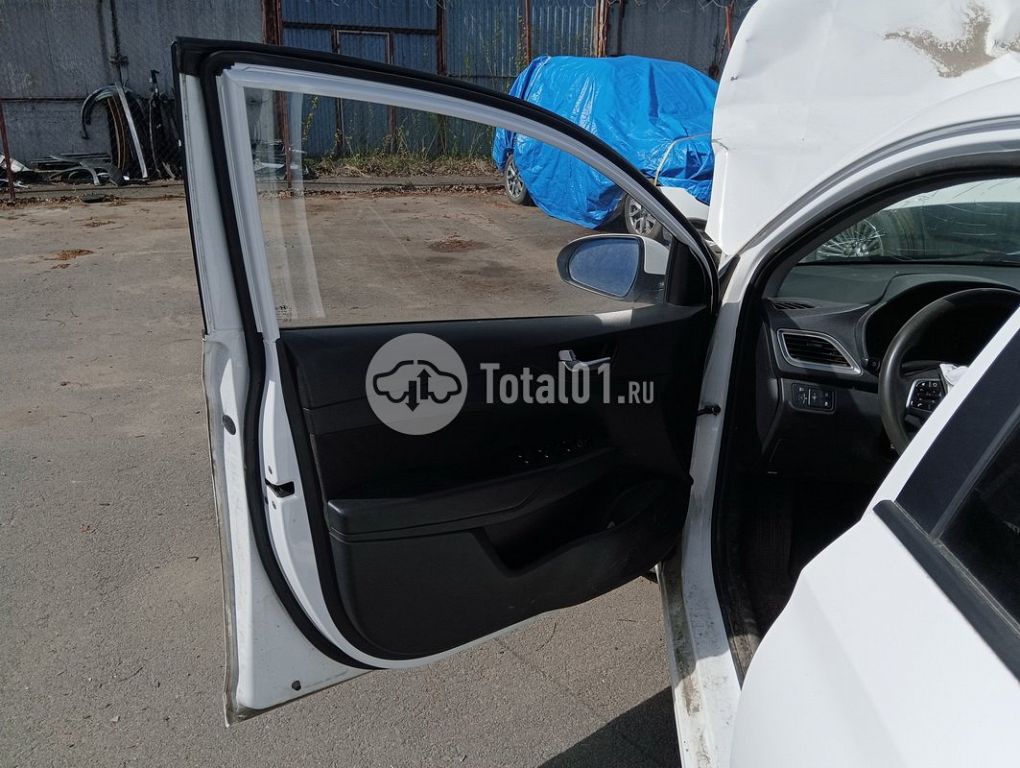 Фото Hyundai Solaris 88