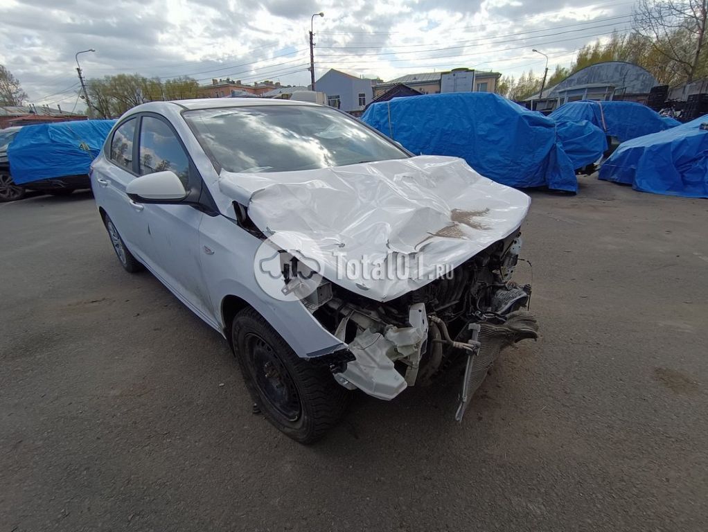 Фото Hyundai Solaris 90