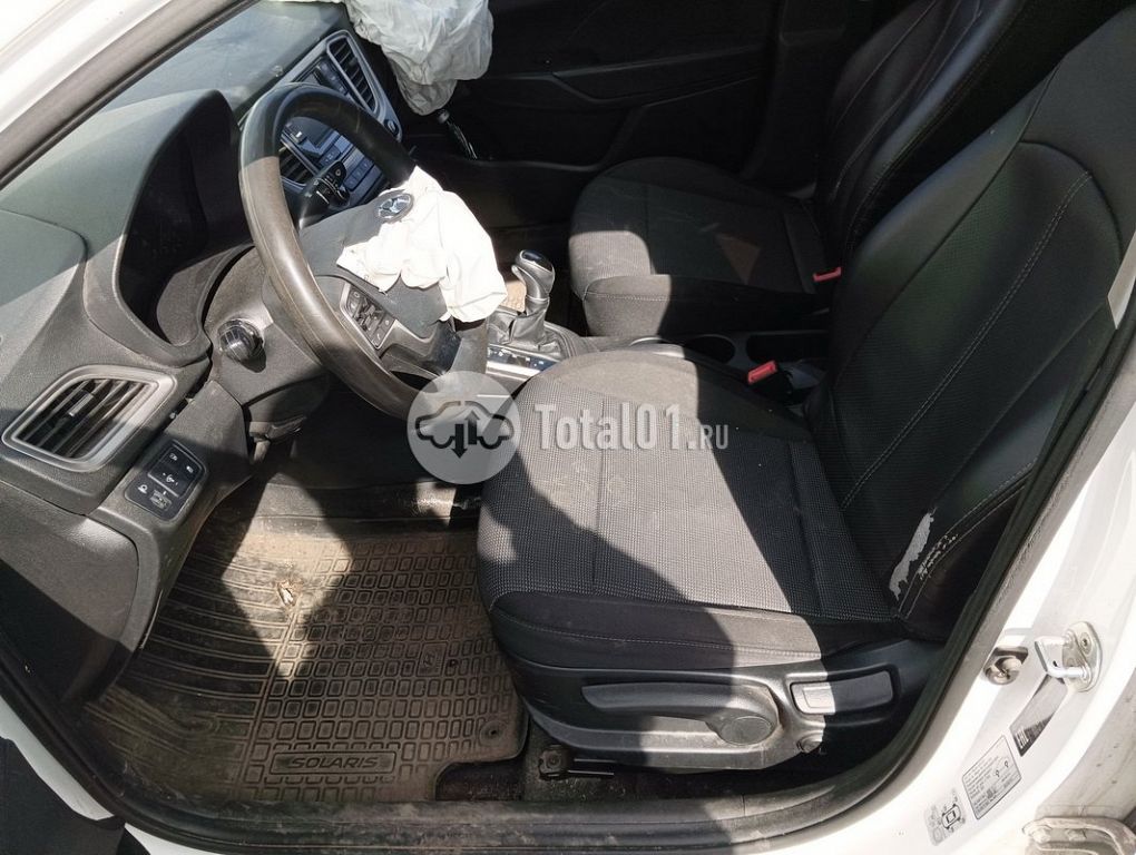 Фото Hyundai Solaris 96