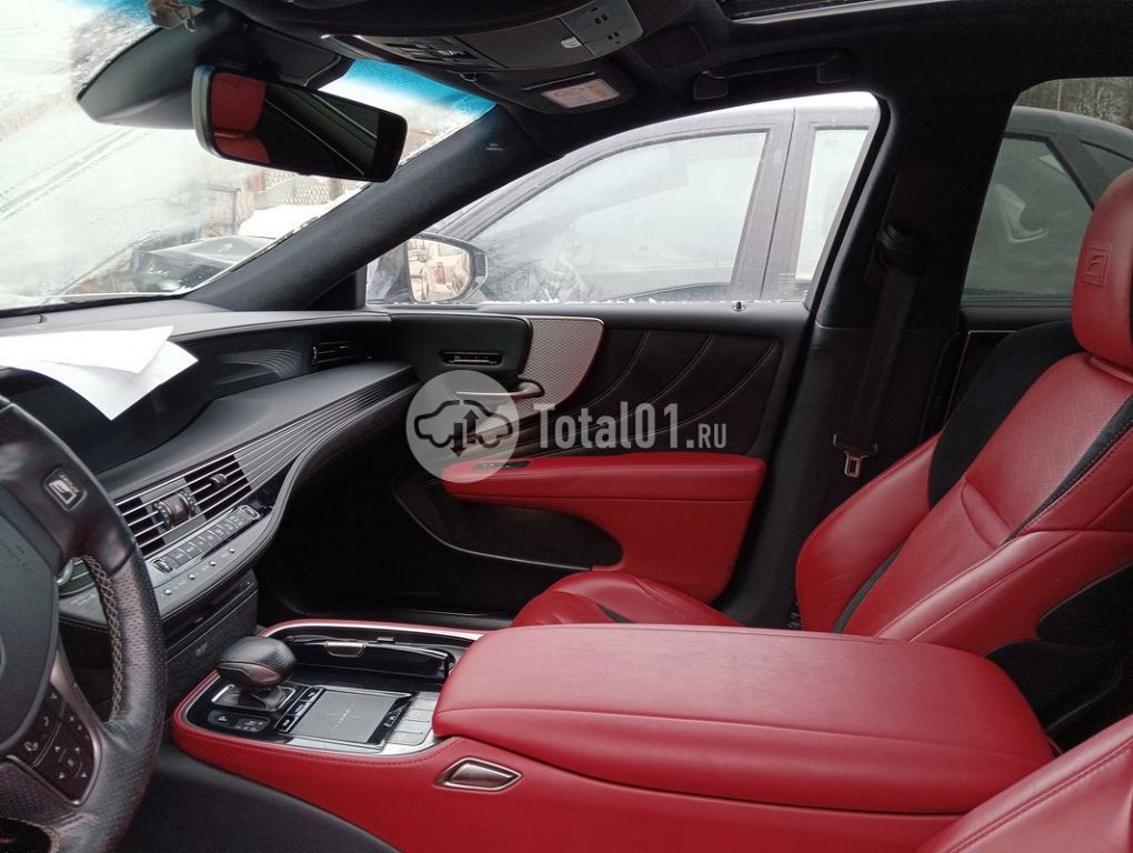 Фото Lexus LS 176
