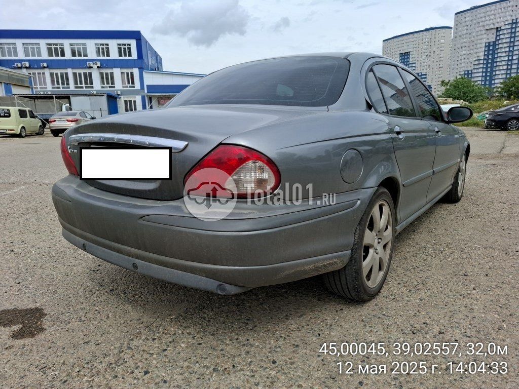 Фото Jaguar X-type 8
