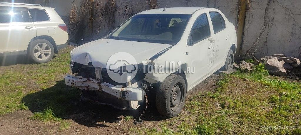 Фото Renault Logan 20