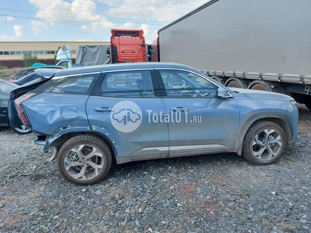 Фото Geely Atlas 10