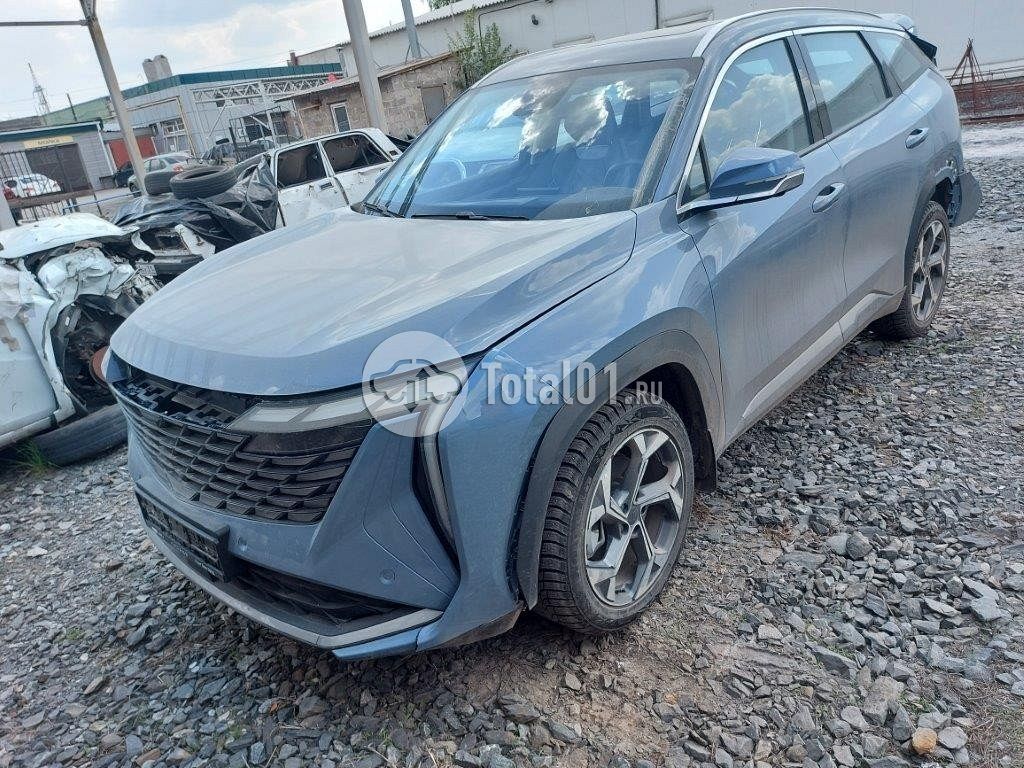 Фото Geely Atlas 14