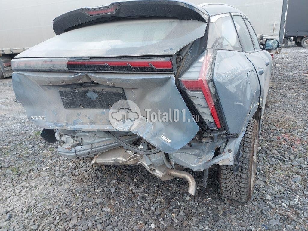 Фото Geely Atlas 26
