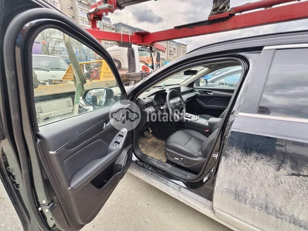 Фото Haval Jolion 42