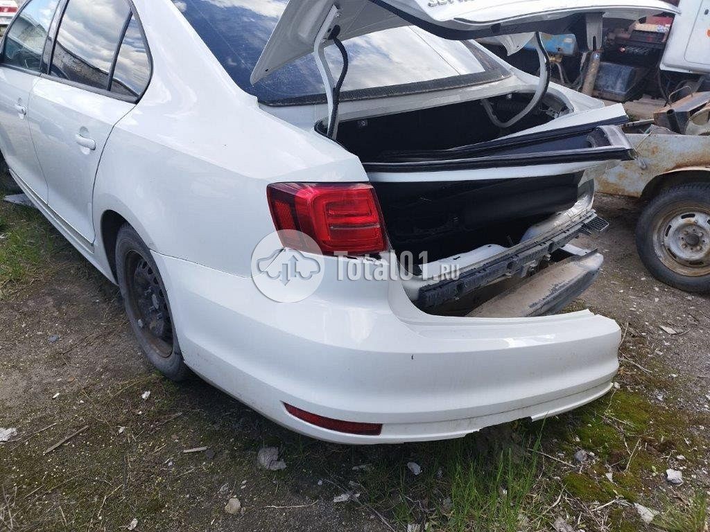Фото Volkswagen Jetta 54