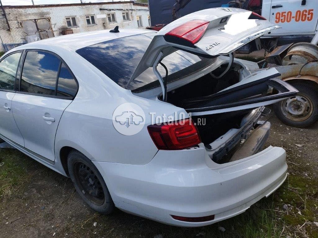 Фото Volkswagen Jetta 56