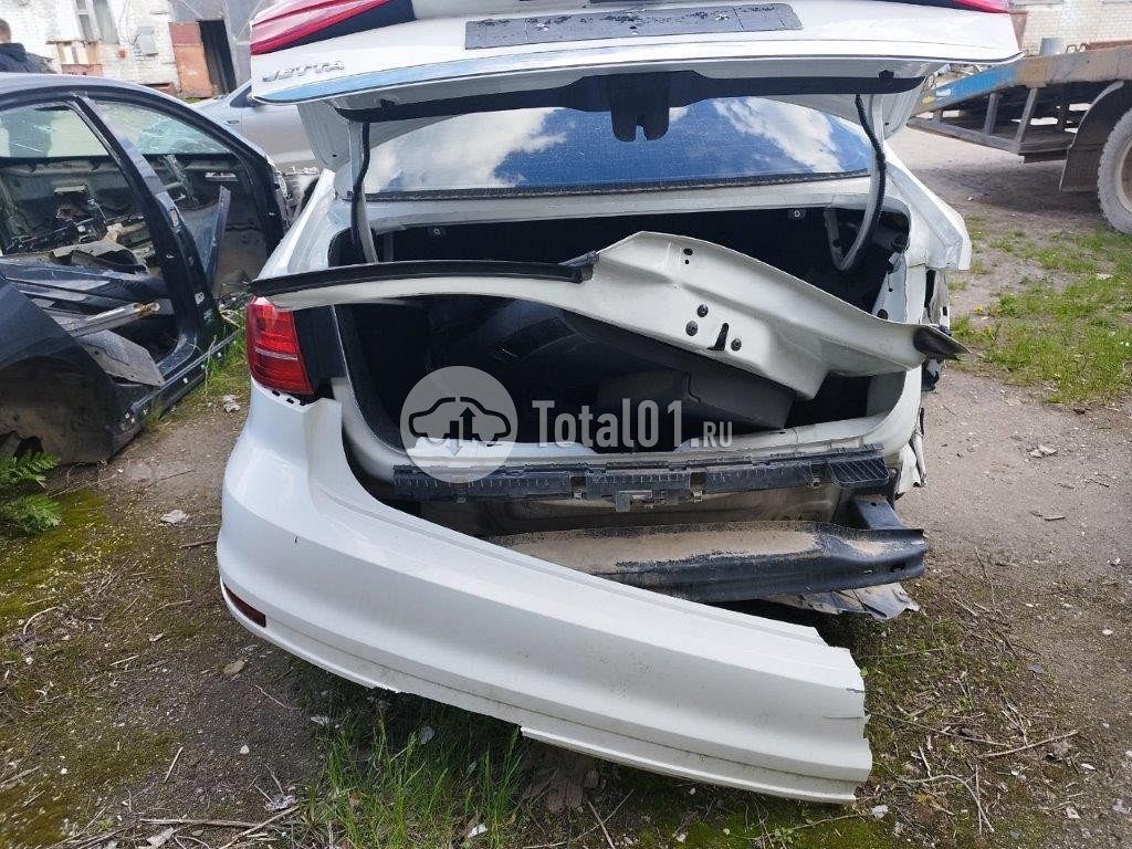 Фото Volkswagen Jetta 58