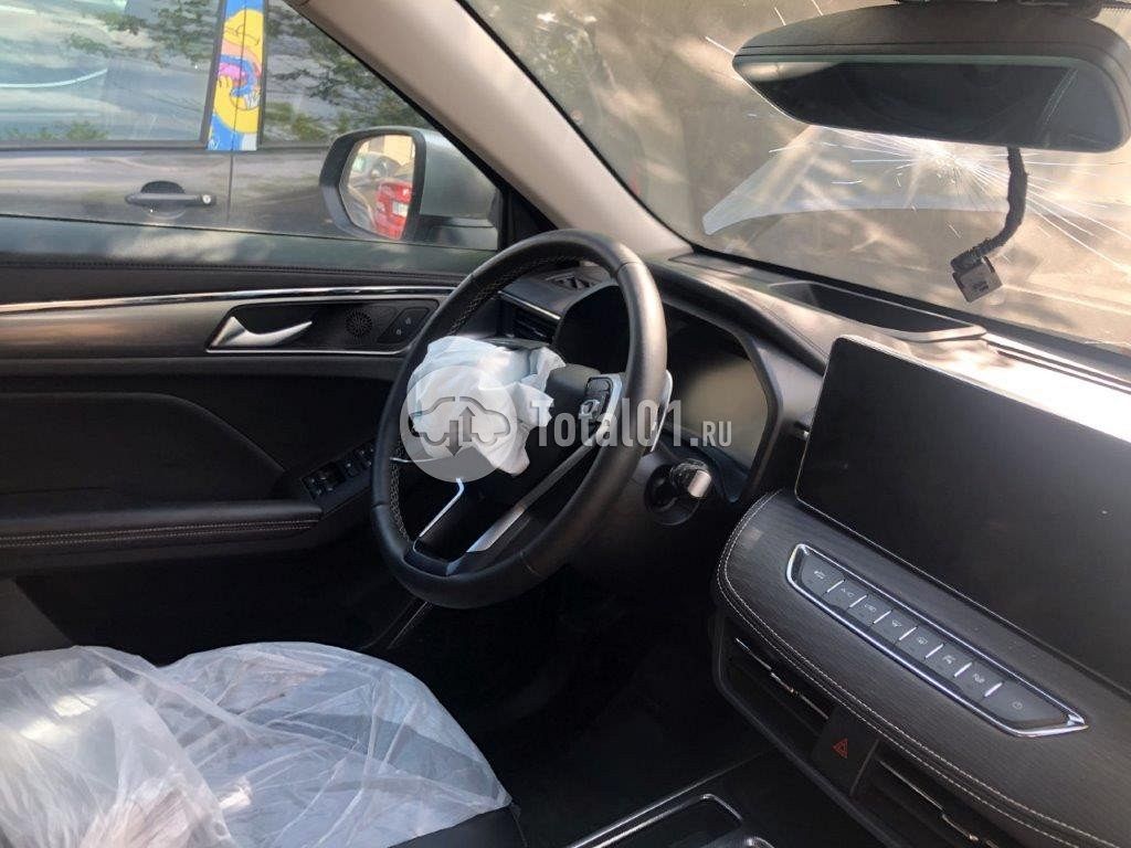 Фото Haval Jolion 80
