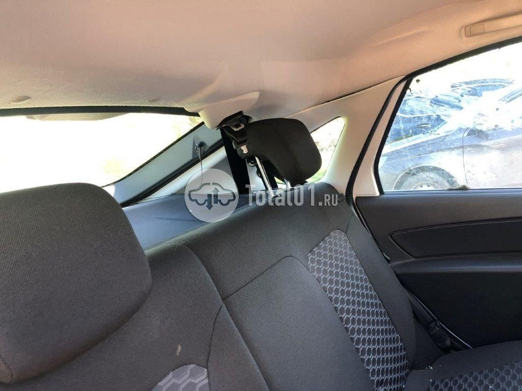 Фото ВАЗ (LADA) Granta 48