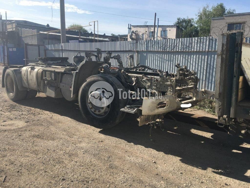 Фото DAF FT XF105 460 18