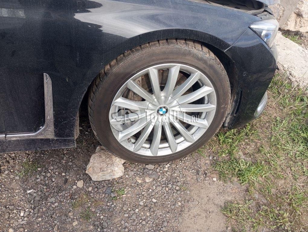 Фото BMW 7 серия 132