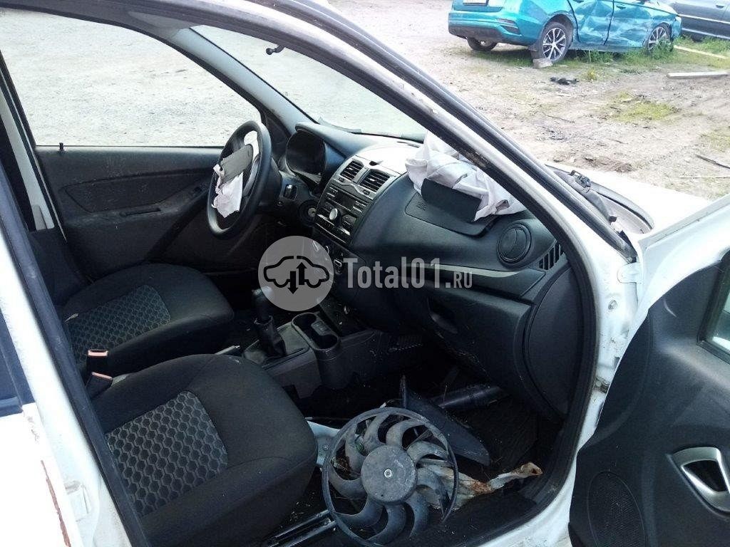 Фото ВАЗ (LADA) Granta 156