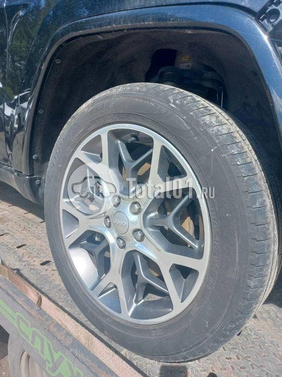 Фото Jeep Grand Cherokee 6