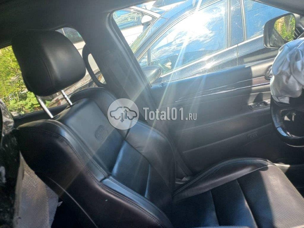 Фото Jeep Grand Cherokee 36