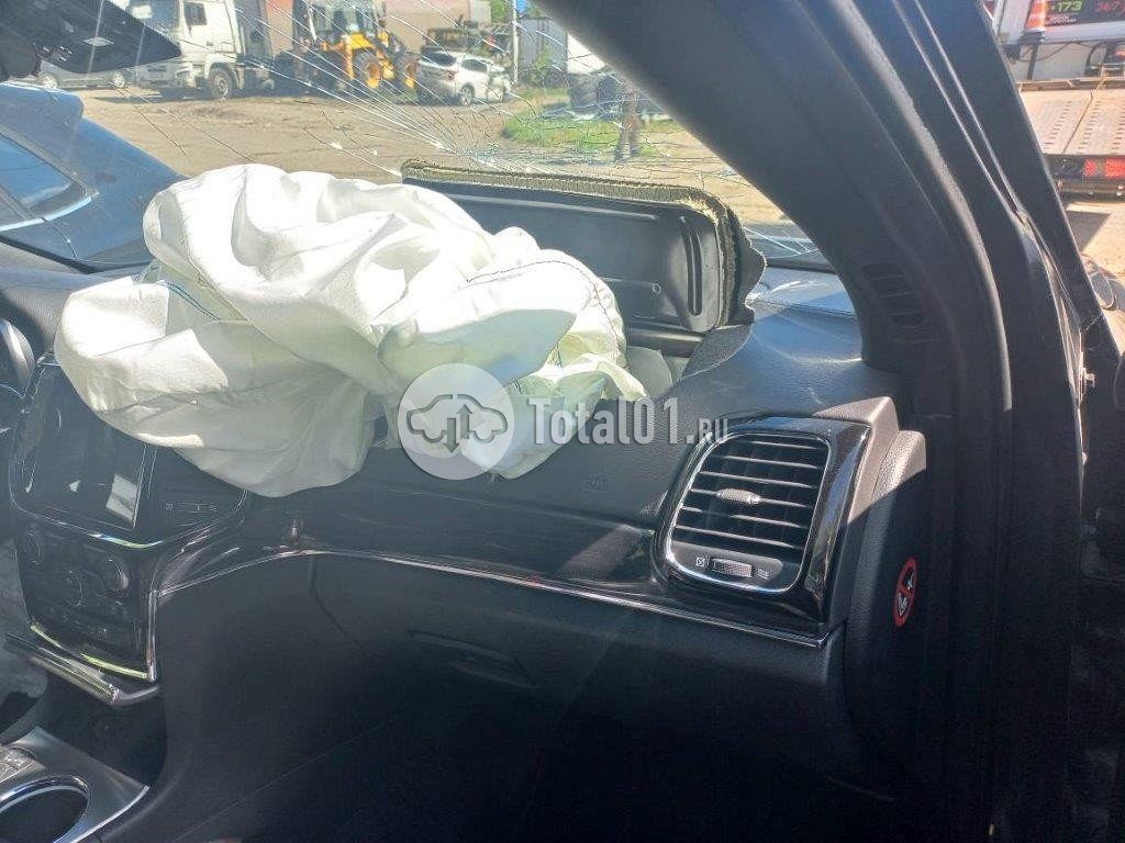 Фото Jeep Grand Cherokee 52