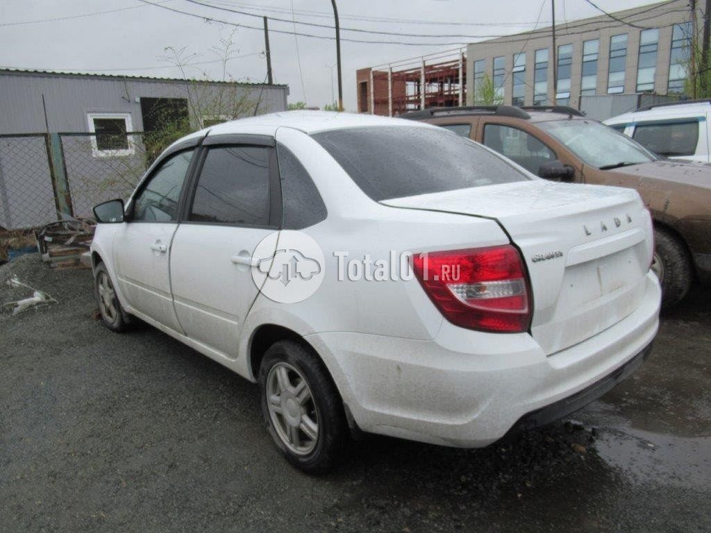 Фото ВАЗ (LADA) Granta 22