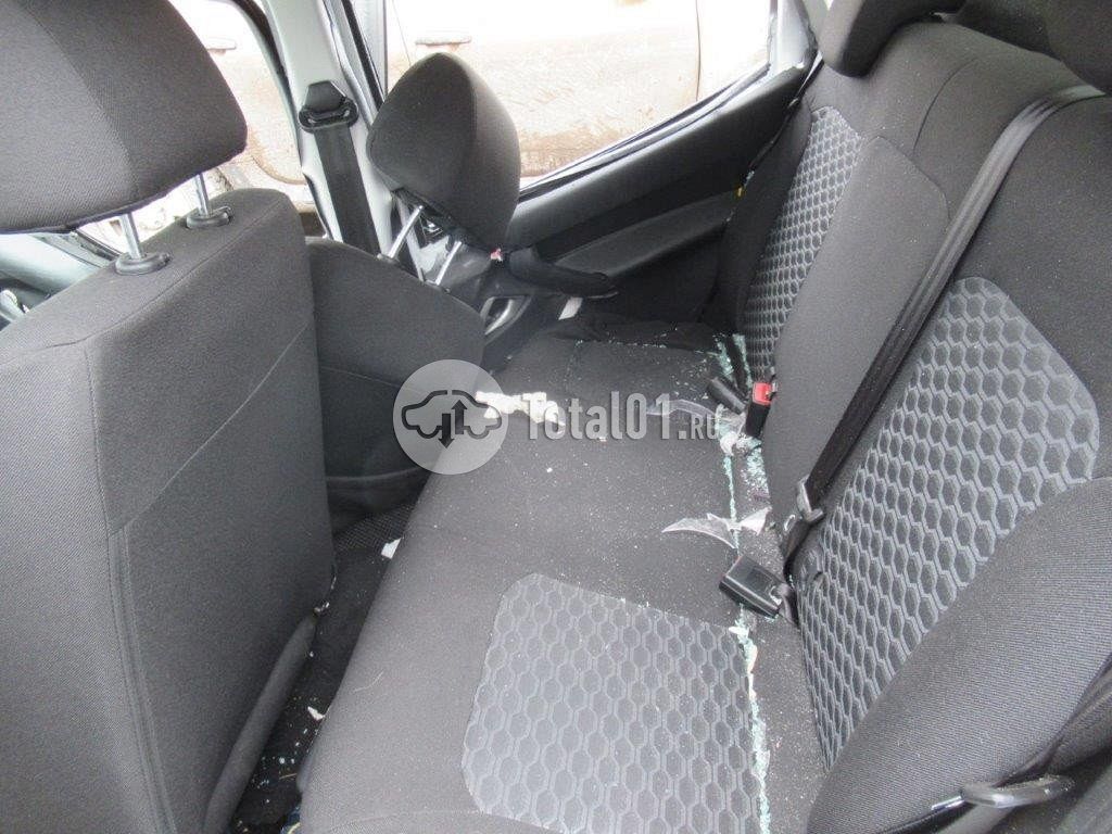Фото ВАЗ (LADA) Granta 44