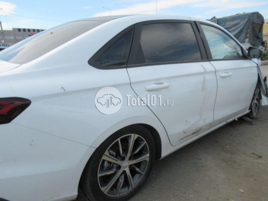 Фото Geely Emgrand 16