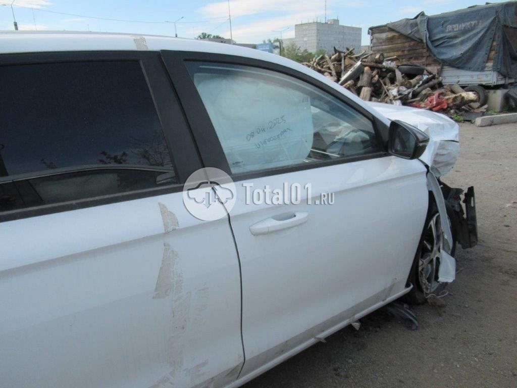 Фото Geely Emgrand 18