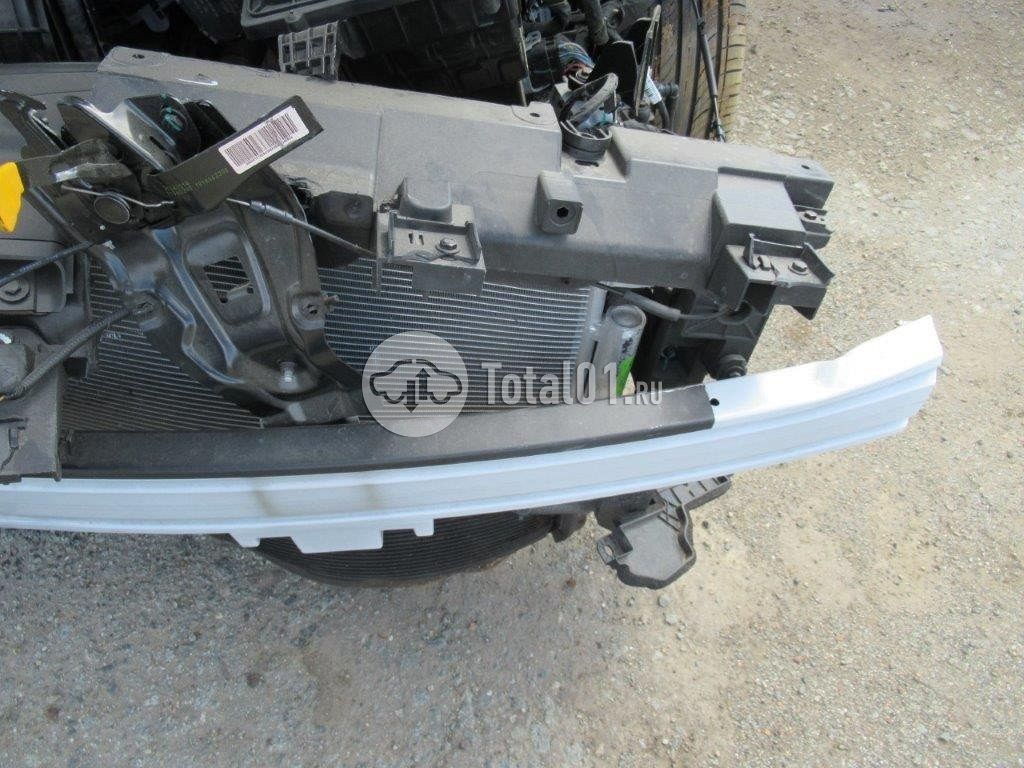 Фото Geely Emgrand 48