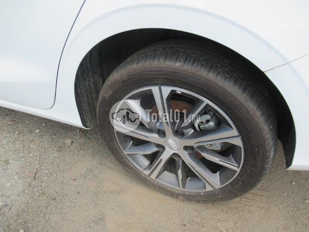 Фото Geely Emgrand 106