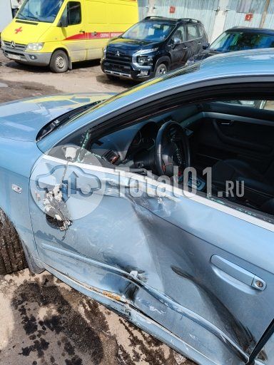 Фото Audi A4 54