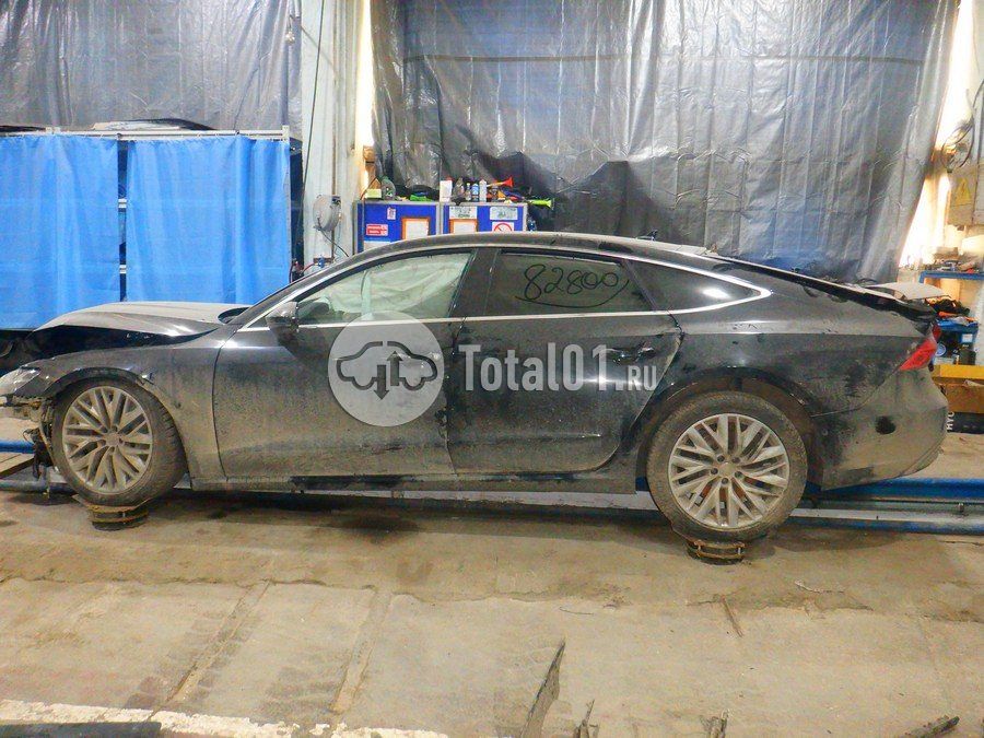 Фото Audi A7 14