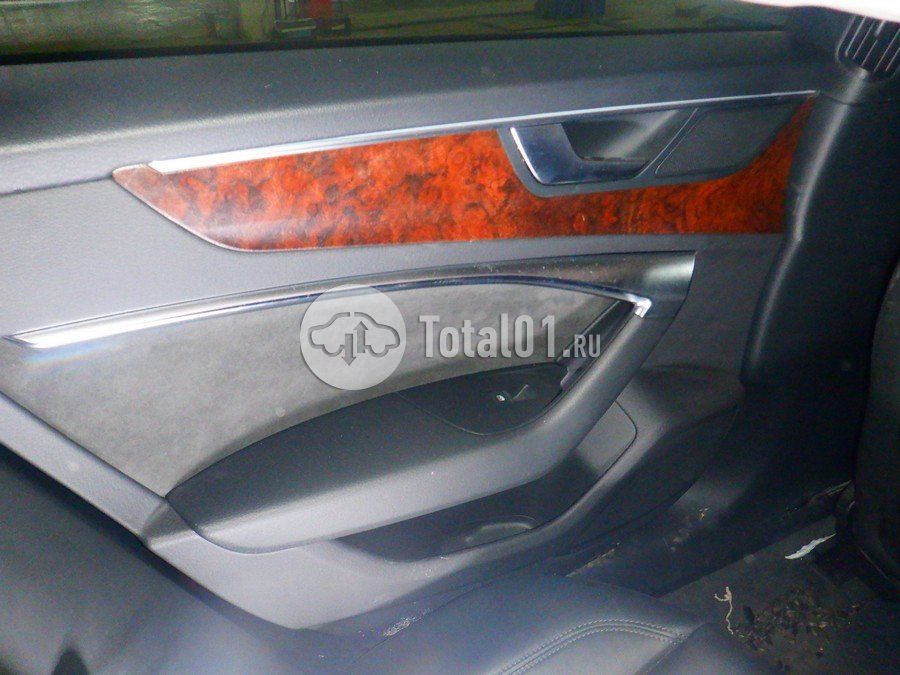 Фото Audi A7 76