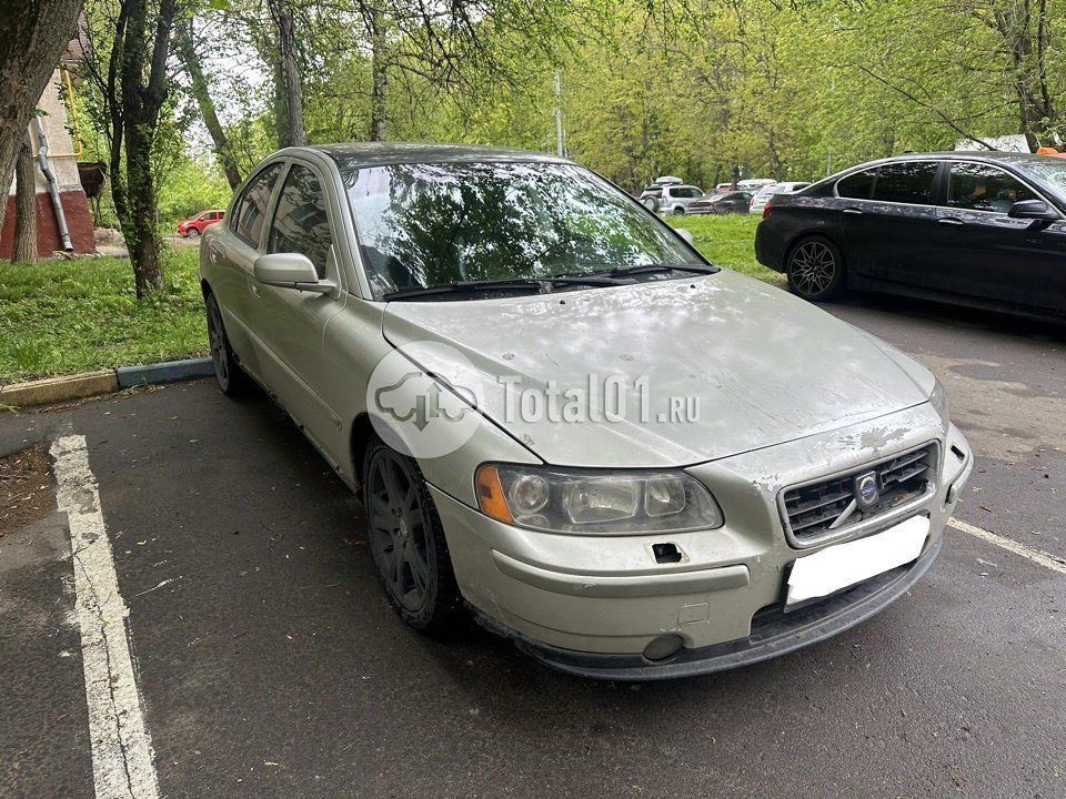 Фото Volvo S60 2