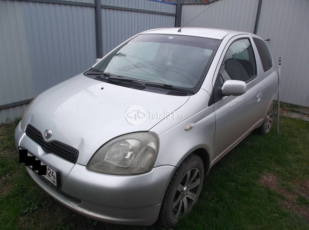 Фото Toyota Vitz 4