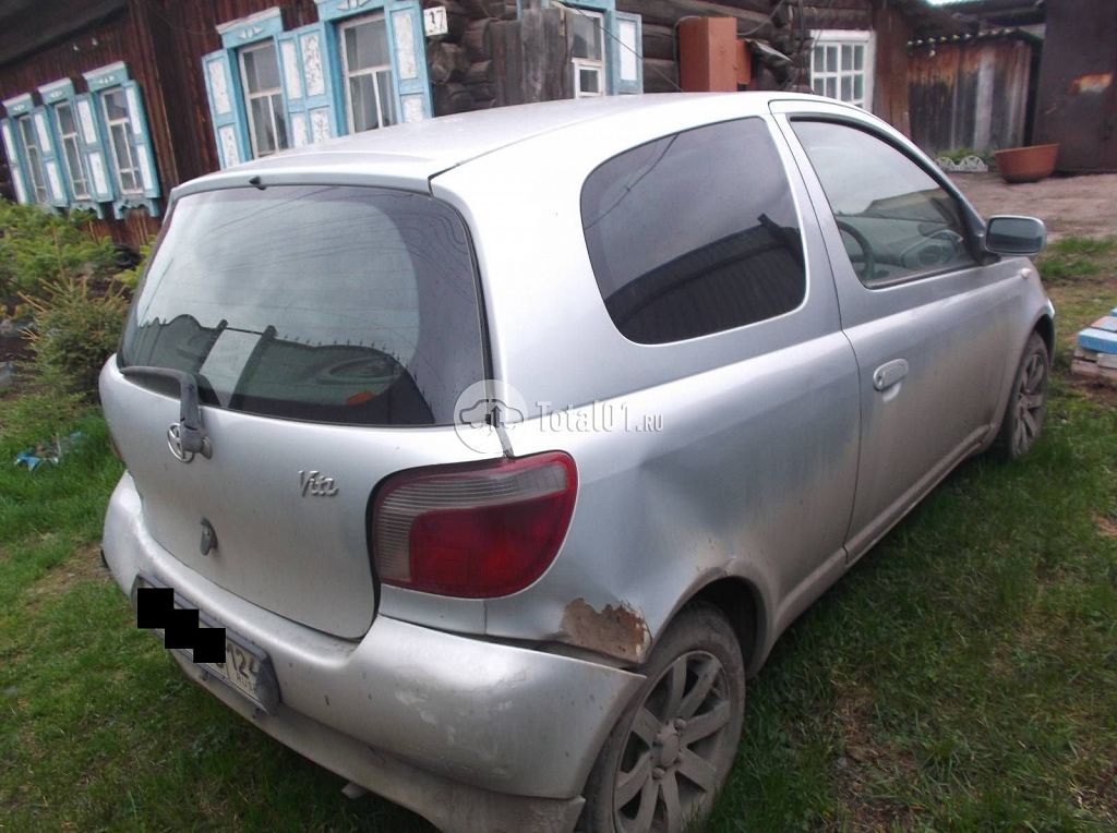 Фото Toyota Vitz 8