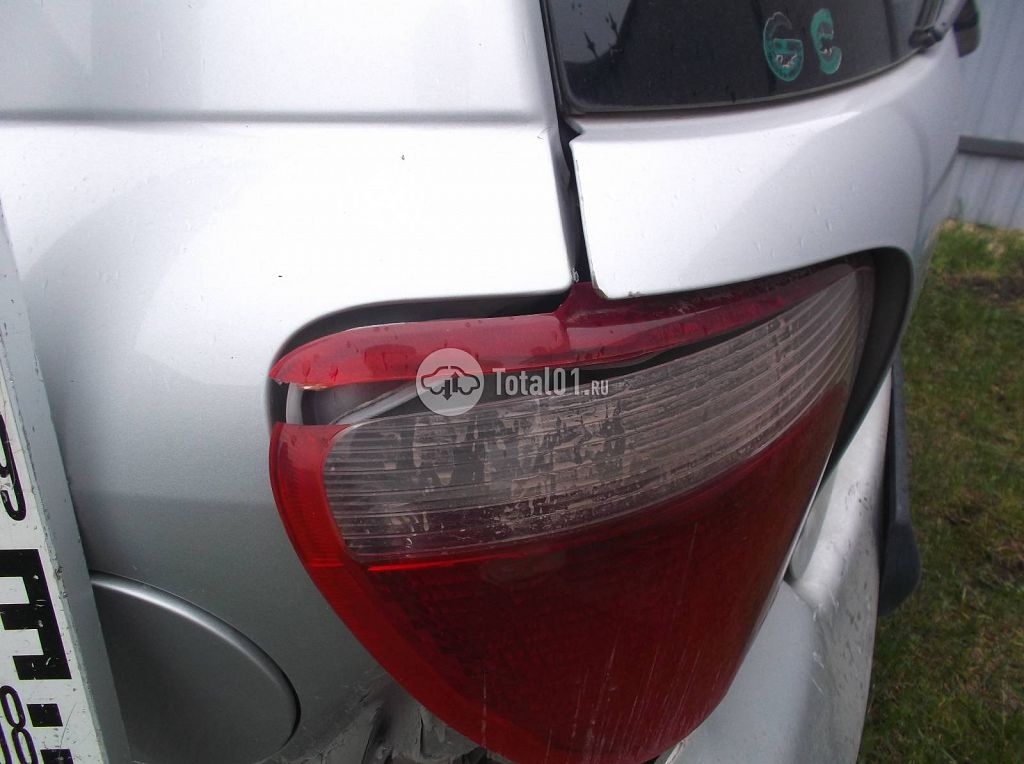 Фото Toyota Vitz 12