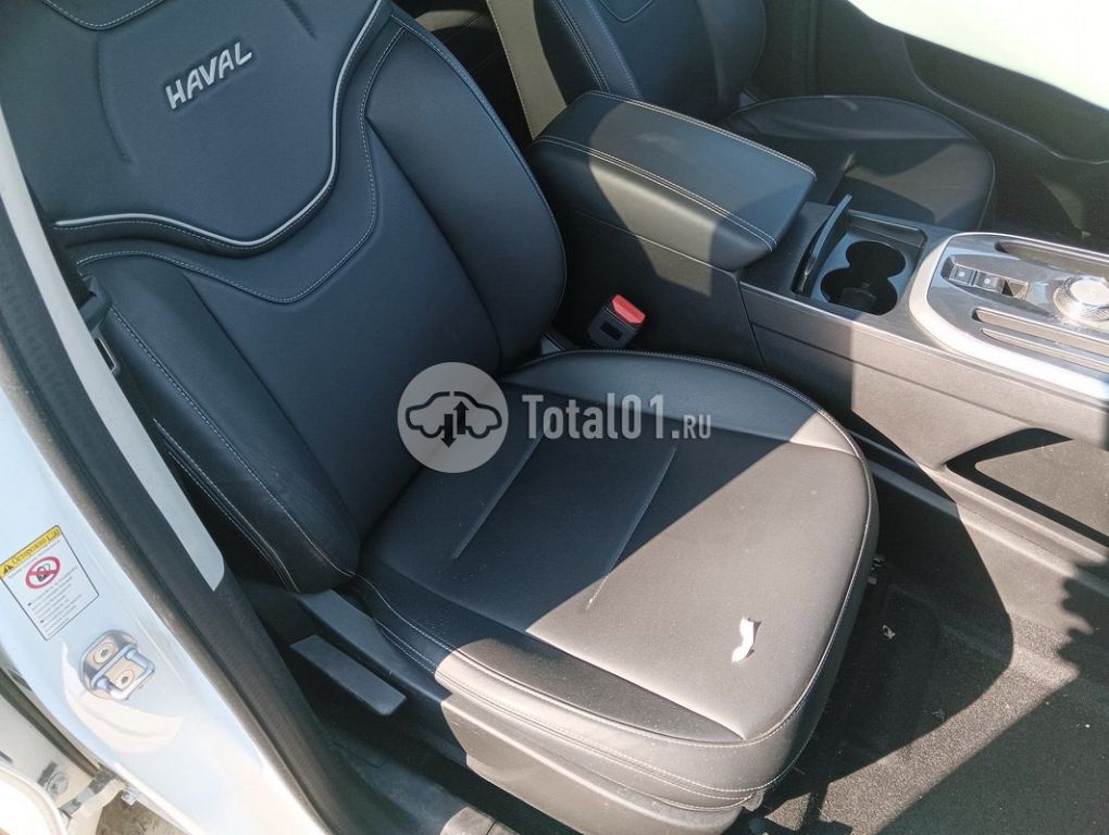 Фото Haval Jolion 176