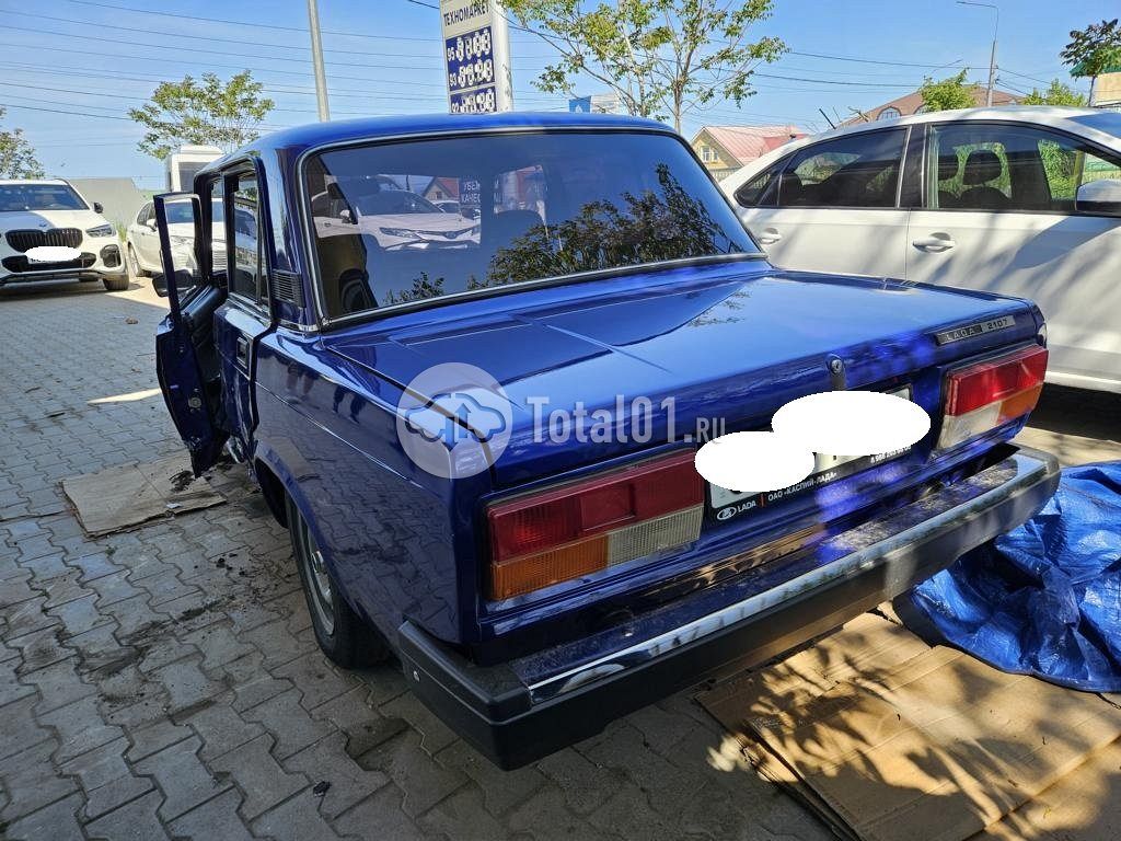 Фото ВАЗ (LADA) 2107 2