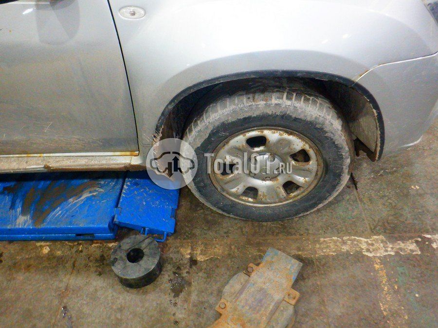 Фото Nissan Terrano 28