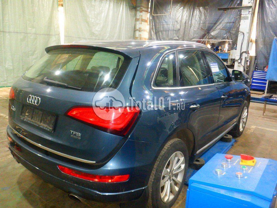 Фото Audi Q5 10