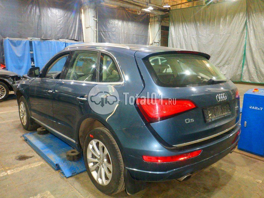 Фото Audi Q5 12