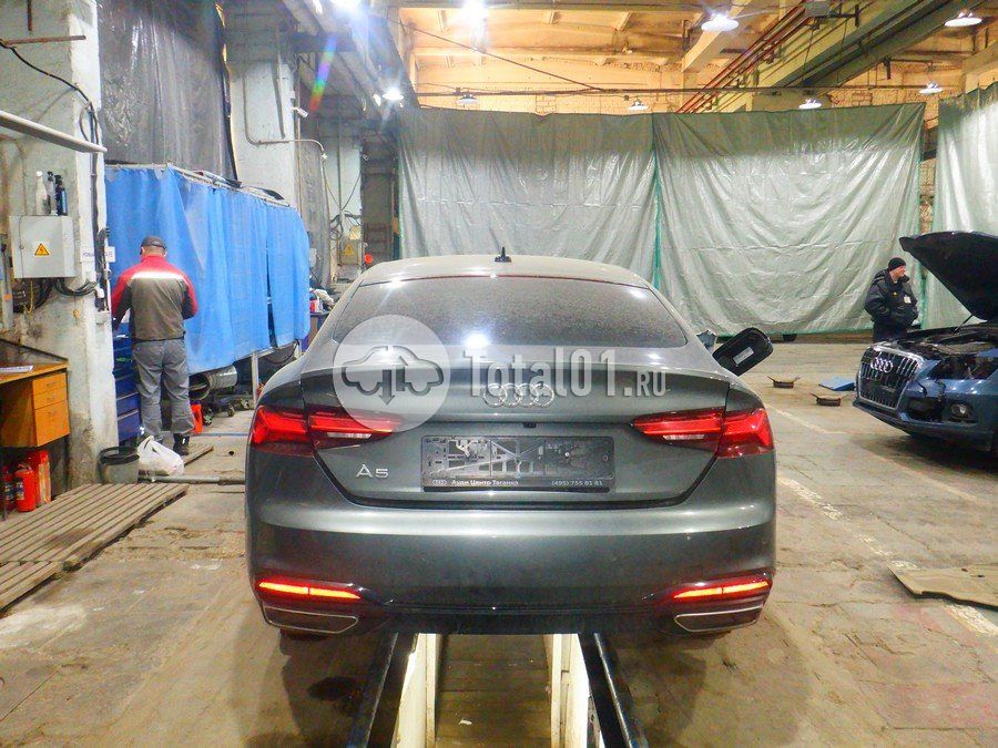 Фото Audi A5 8