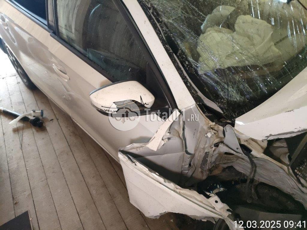 Фото Volkswagen Polo 22