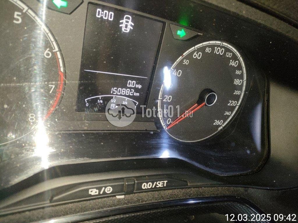 Фото Volkswagen Polo 30