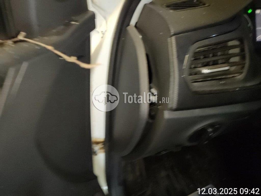 Фото Volkswagen Polo 36