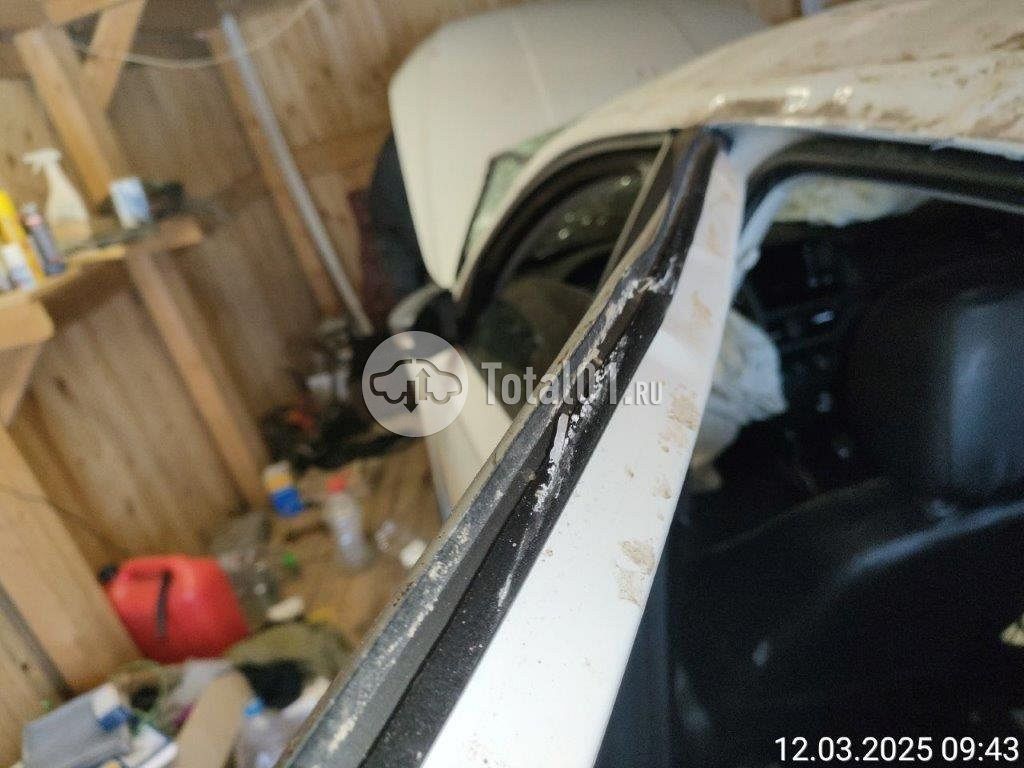 Фото Volkswagen Polo 46