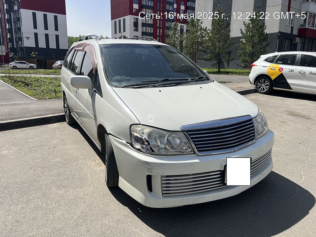 Фото Nissan Liberty 4