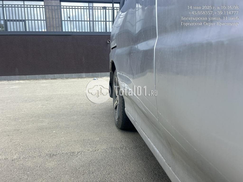 Фото Nissan Liberty 102