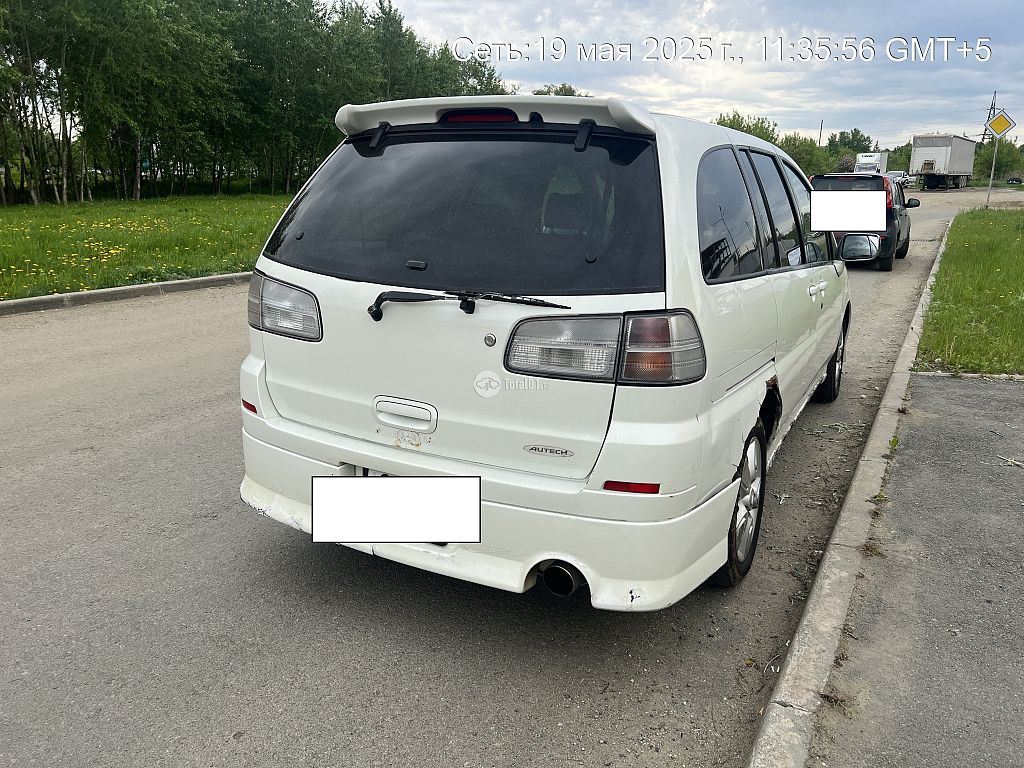 Фото Nissan Liberty 6